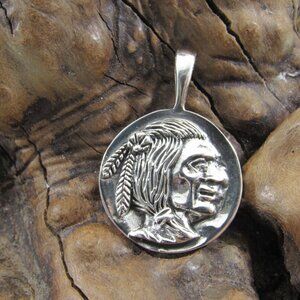Handcrafted Solid 925 Sterling Silver Native American Indian Head Pendant